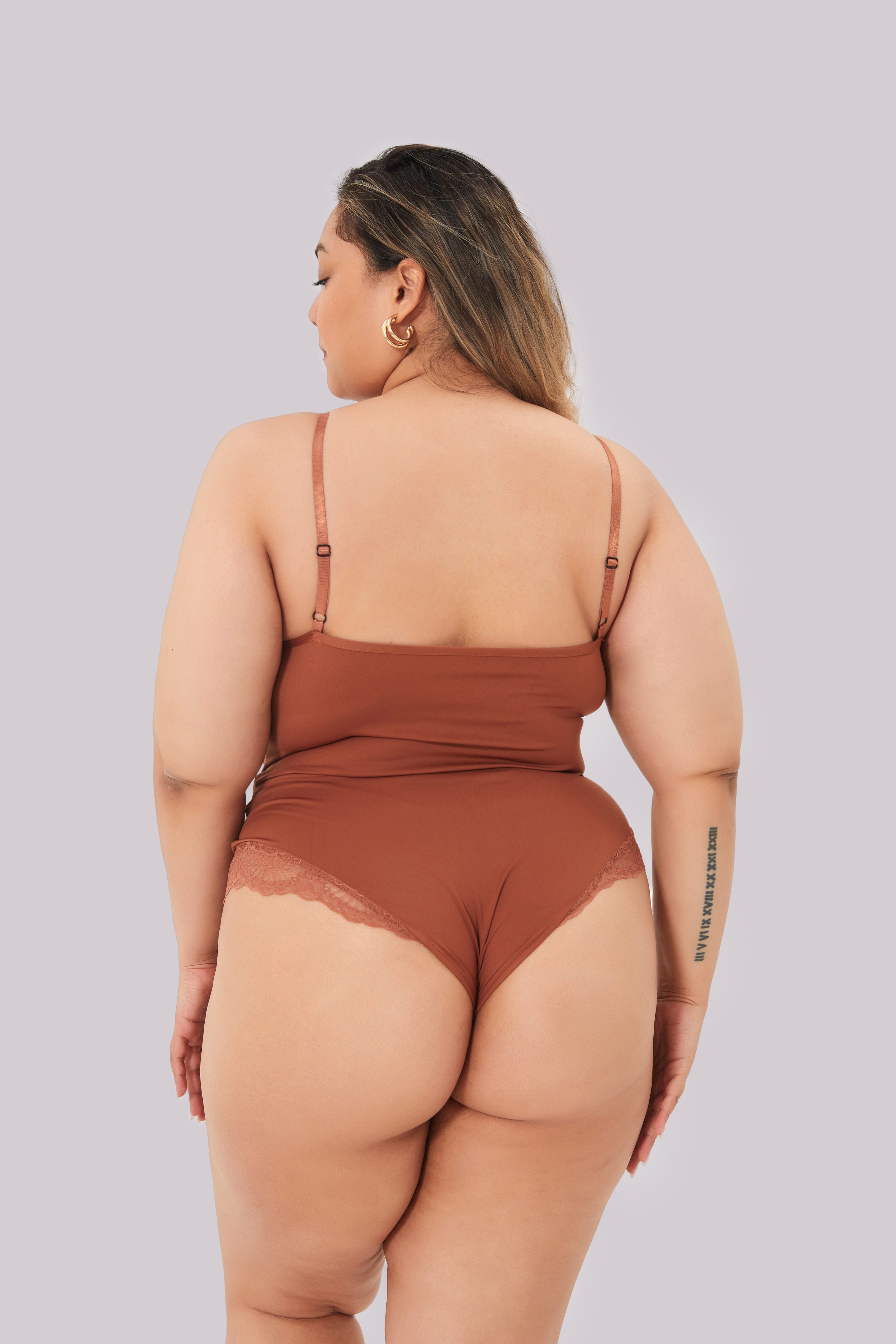 Comfit™ Rosaline - Koronkowy Body Kształtujący